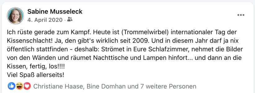 Screenshot meines Facebook-Posts vom 04. April 2020: Tag der Kissenschlacht