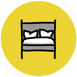 Schwarz-weiß-Zeichnung vor kreisrundem gelbem Hintergrund von Sabine Musseleck. Sie zeigt ein ordentlich gemachtes Bett und steht als Symbol für den Mach-dein-Bett-Tag